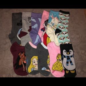 🌵 Bundle of 11 socks NWOT